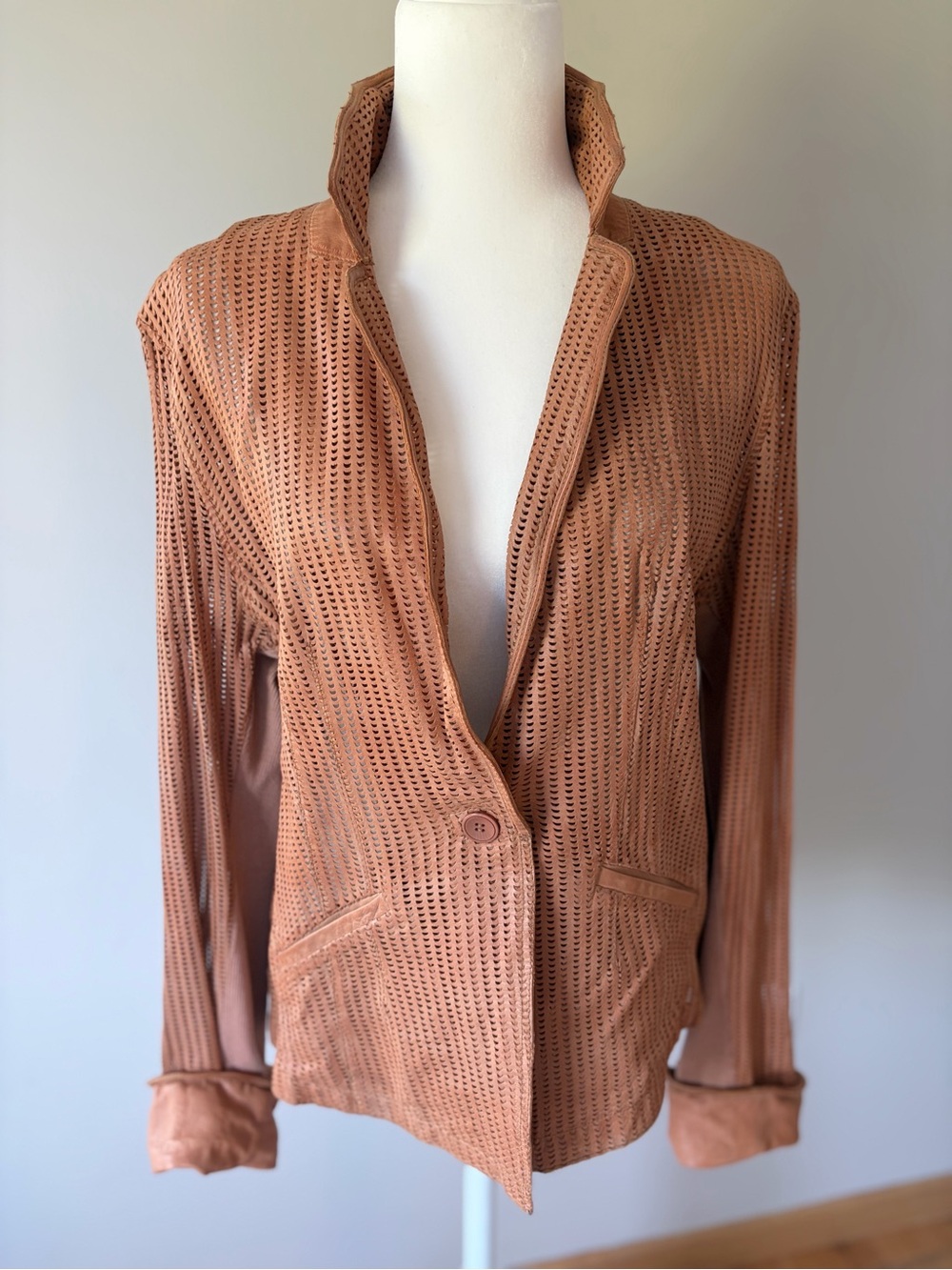 Jakett NY perforated brown leather jacket women’s large Great condition